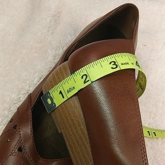 LOWER EAST SIDE WOMENS BROWN FAUX LEATHER LOW WEDGE HEELS SLIP ON SHOES SIZE 8.5 - Picture 6 of 13